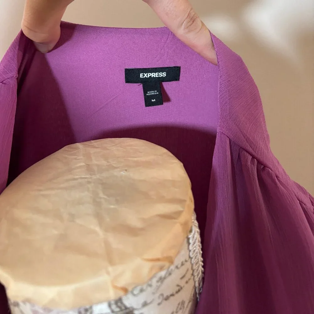 Express Light Purple Peplum Blouse Size Womens Medium - Picture 3 of 3